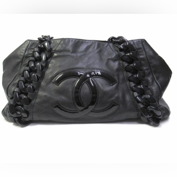 Chanel lamb skin purse - Picture 5 of 12